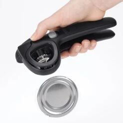 OXO Good Grips Locking Can Opener With Lid Catch -KitchenMaster 4 114240 800 800