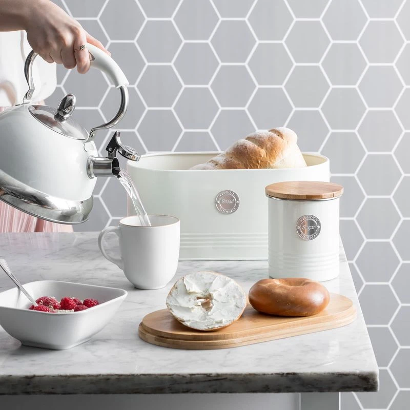 Typhoon Living Stovetop Kettle 2.5L Cream 4 Typhoon Living Stovetop Kettle 2.5L Cream - Image 4