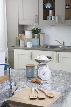 Typhoon Living Bread Bin Blue -KitchenMaster 91CGKlzMjdL. AC SL1500