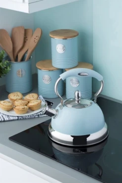 Typhoon Living Stove Kettle 2.5l Blue 7 Typhoon Living Stove Kettle 2.5l Blue -KitchenMaster 96e69521f8614b1425e988374a3d05eb 85a18533 1b51 4744 b547 9a66b4b67411