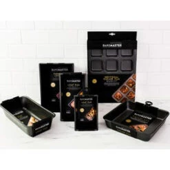 Non Stick Square Bake Pan 23x23x4.5cm 7 Non Stick Square Bake Pan 23x23x4.5cm -KitchenMaster Bakemaster Lifestyle 4 2000px