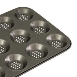 Perfect Crust Non Stick 12 Cup Shallow Baking Pan 32x24cm -KitchenMaster Bakemaster Perfect Crust Non Stick 12 Cup Shallow Baking Pan 32x24cm 3 2000px