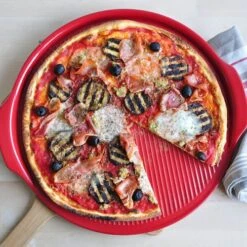 Emile Henry Large Ridged Pizza Stone 40cm -KitchenMaster EH347614 Emile Henry Large Ridged Pizza Stone 40cm Red 1