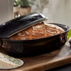 Emile Henry Artisan Bread Baker 34x21.5cm Charcoal 8 Emile Henry Artisan Bread Baker 34x21.5cm Charcoal -KitchenMaster EH795501 Emile Henry Artisan Bread Baker 3L Black 4