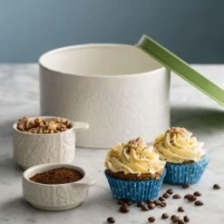 Mason Cash In The Forest Cake Tins Set Of 3 -KitchenMaster Mason Cash In The Forest Cake Tins Set of 3 Lifestyle 5 2000px