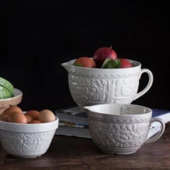 Mason Cash In The Forest Measuring Jug 1L Fox -KitchenMaster Mason Cash In The Forest Measuring Jug 1L Fox Lifestyle 2 2000px