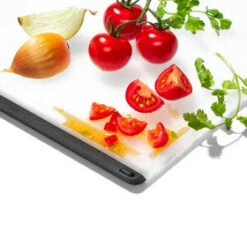 OXO Good Grips Prep Cutting Board 12 OXO Good Grips Prep Cutting Board -KitchenMaster OXO Good Grips Prep Cutting Board 27X19X1cm 7 2000px