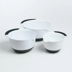 OXO Good Grips Mixing Bowl 4.7L White -KitchenMaster Oxo Good Grips Mixing Bowl 4 7L White 3 2000px