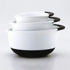 OXO Good Grips Mixing Bowl 4.7L White -KitchenMaster Oxo Good Grips Mixing Bowl 4 7L White 4 2000px